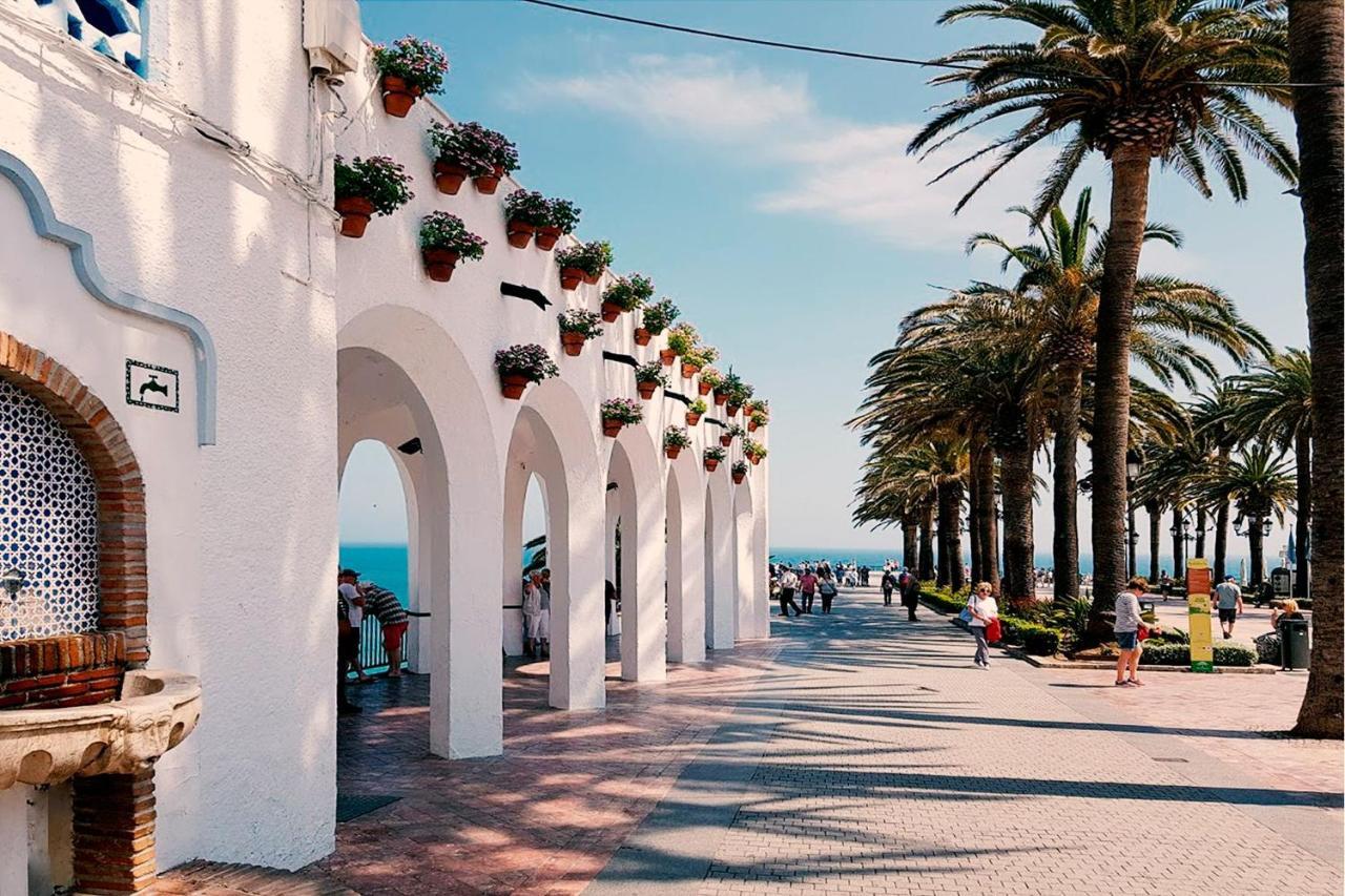 1 Bedroom In Verano Azul, Free Wi-Fi Nerja Kültér fotó