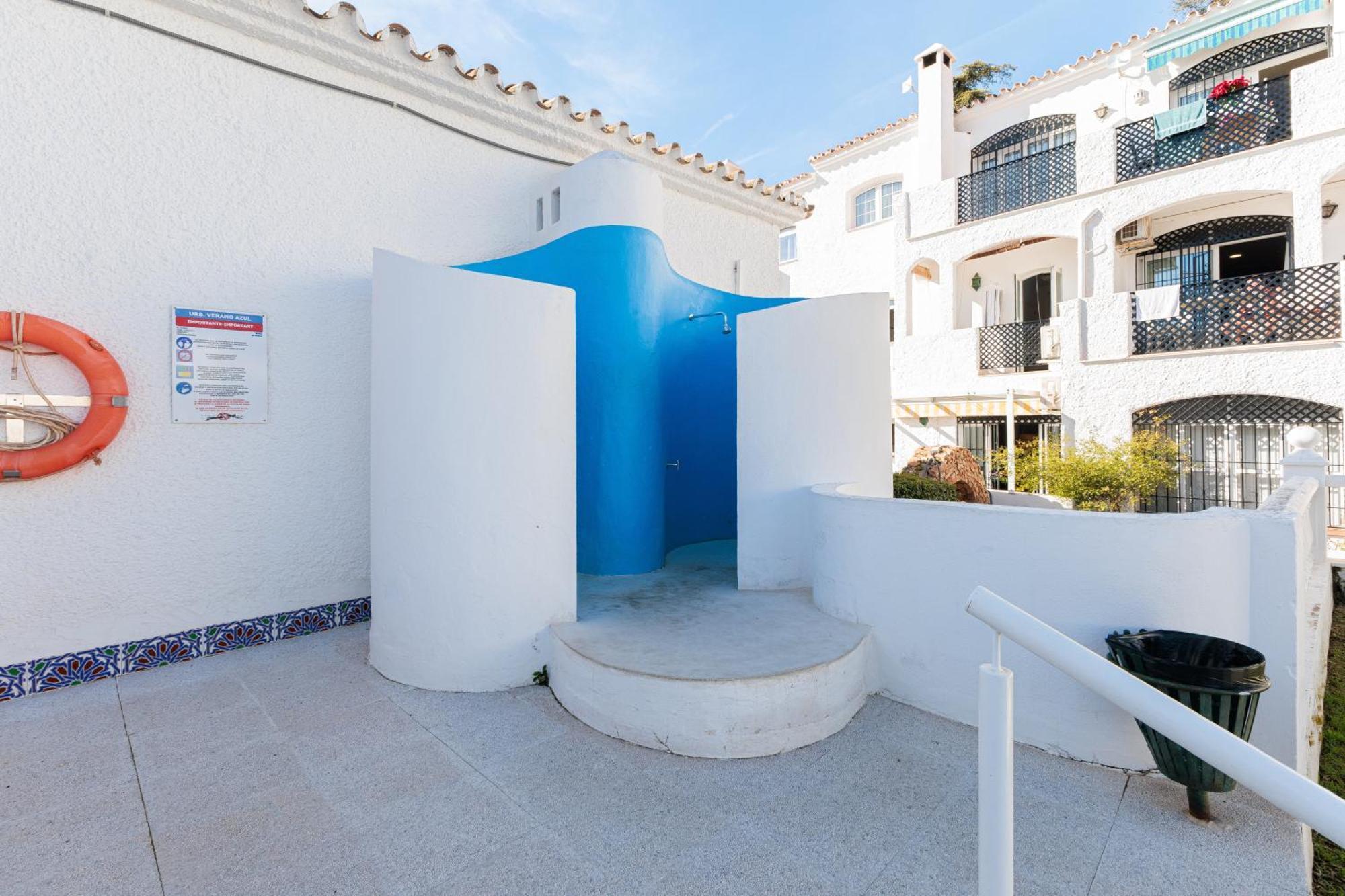 1 Bedroom In Verano Azul, Free Wi-Fi Nerja Kültér fotó